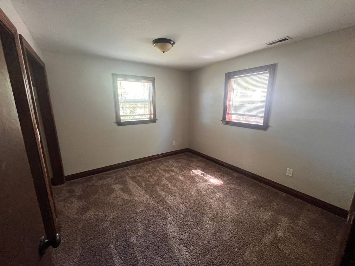 Apartment for rent at 5241 N Arkansas, Wichita, KS 67204