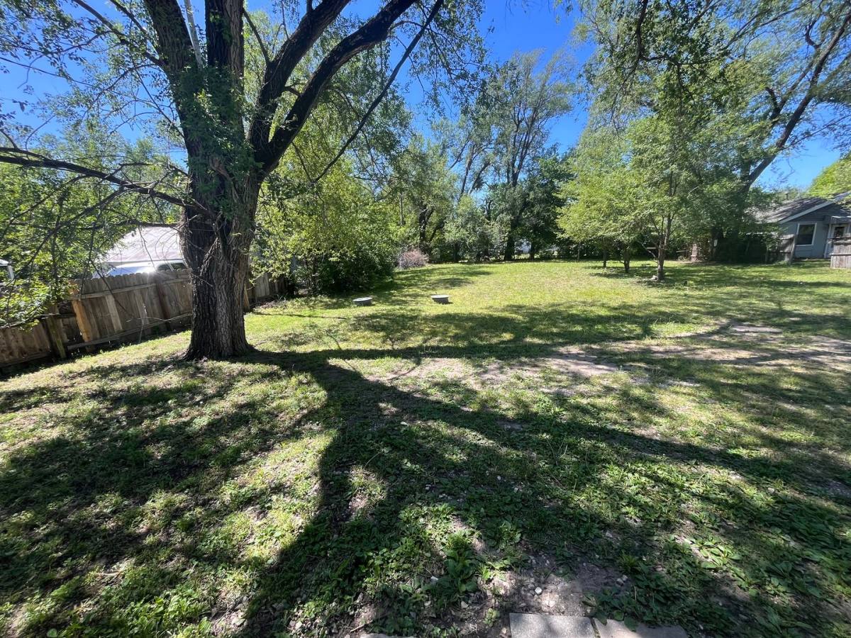 Apartment for rent at 5241 N Arkansas, Wichita, KS 67204