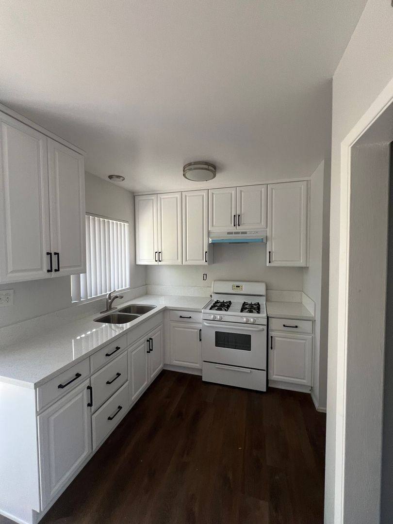 Apartment for rent at 627-631 S Baldwin Ave, Arcadia, CA 91007