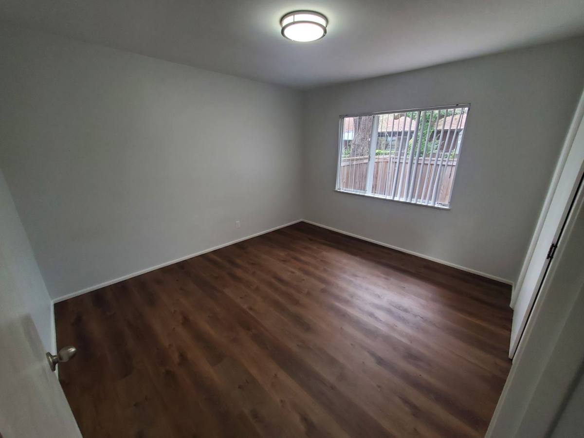 Apartment for rent at 627-631 S Baldwin Ave, Arcadia, CA 91007