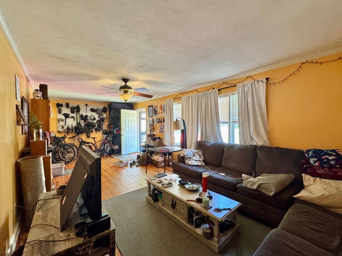 House for rent at 410 S Greensboro St, Carrboro, NC 27510
