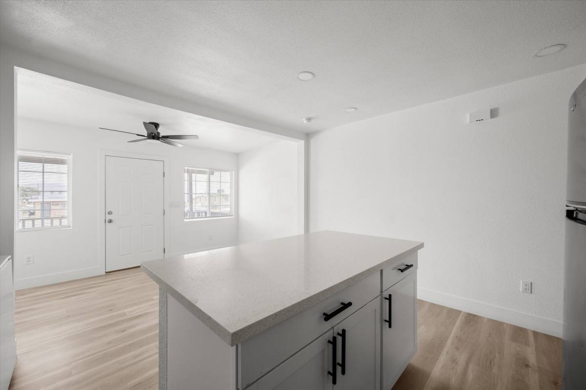 Apartment for rent at 623 N 10th St, Las Vegas, NV 89101