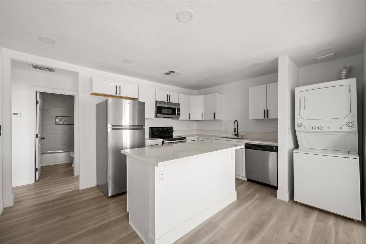 Apartment for rent at 623 N 10th St, Las Vegas, NV 89101
