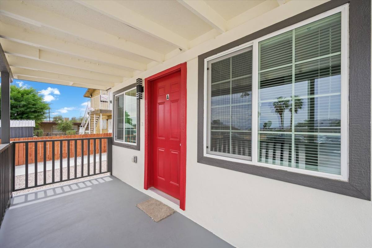 Apartment for rent at 623 N 10th St, Las Vegas, NV 89101