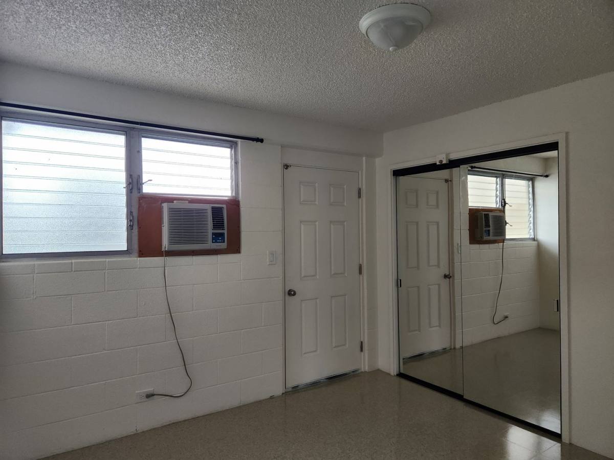 Apartment for rent at 2131 S Beretania St, Honolulu, HI 96826