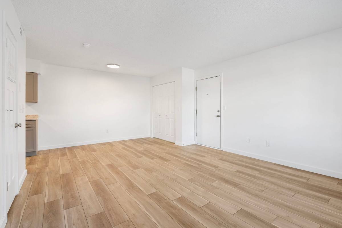 Apartment for rent at 3110-3180 W Greenwood St, Springfield, MO 65807