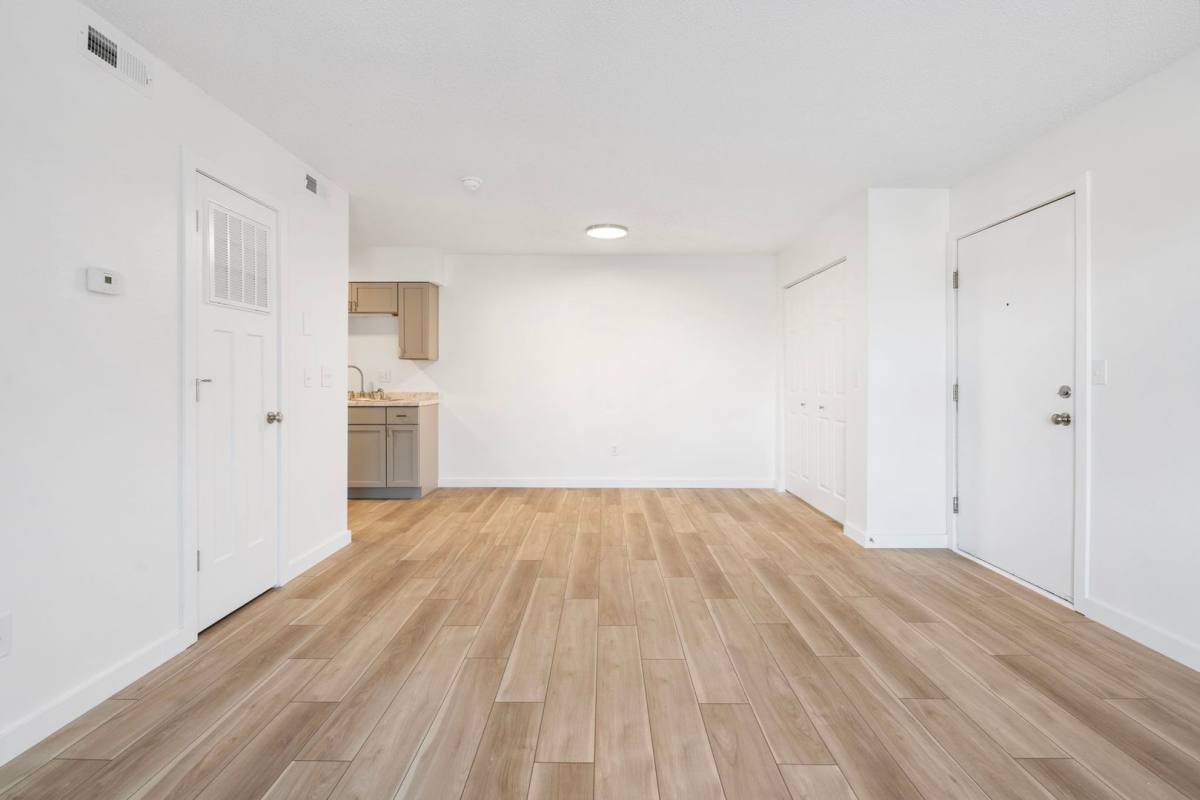 Apartment for rent at 3110-3180 W Greenwood St, Springfield, MO 65807