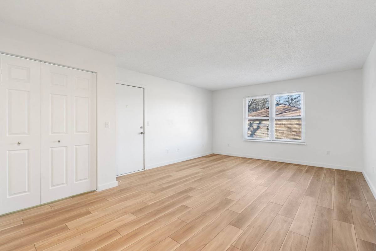 Apartment for rent at 3110-3180 W Greenwood St, Springfield, MO 65807