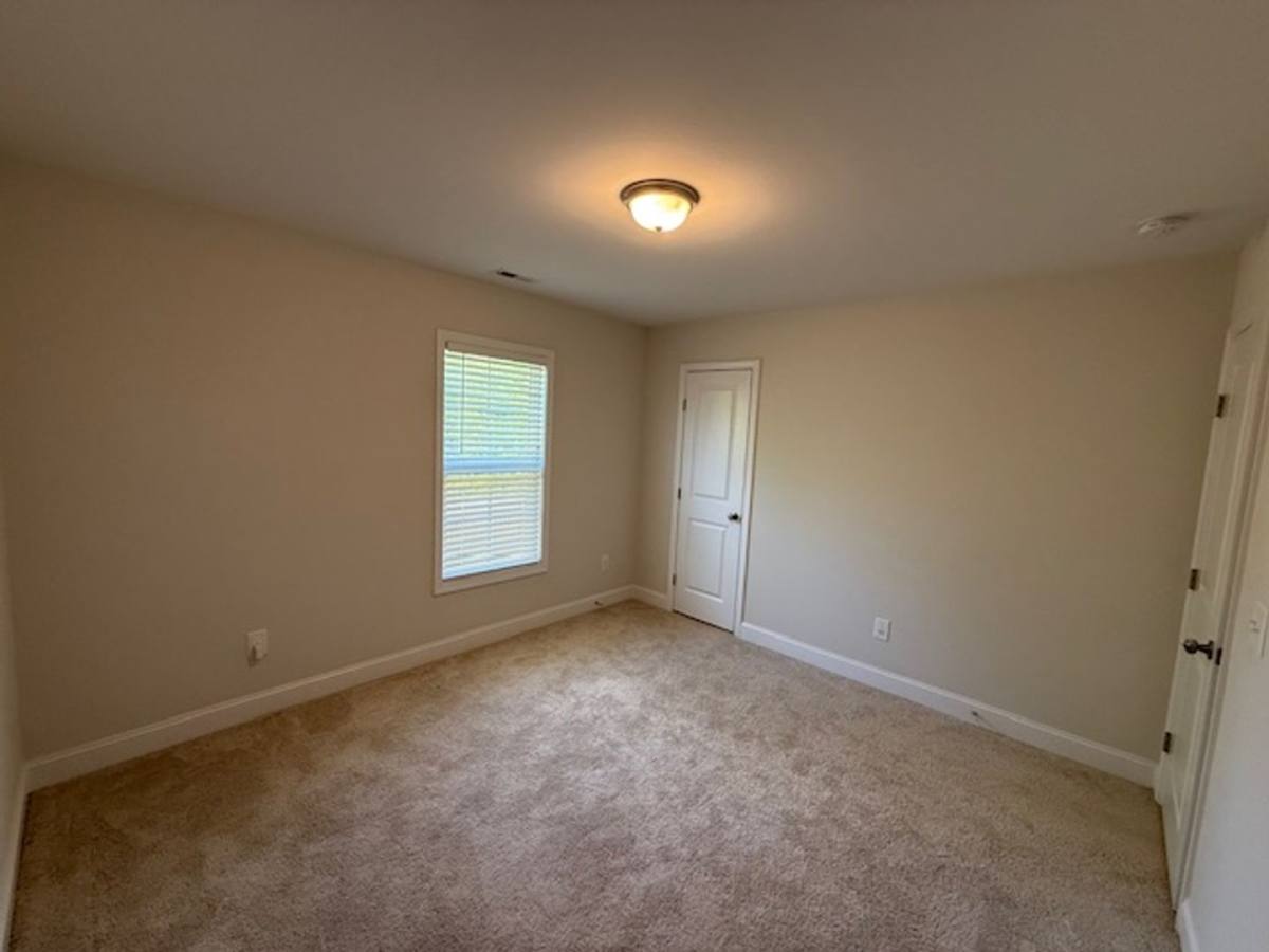 House for rent at 400 Bulrush Court, Jacksonville, NC 28540