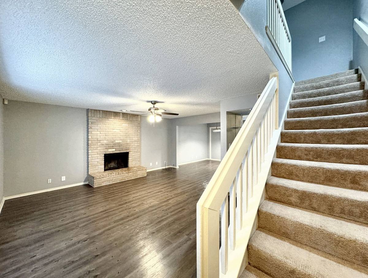 Townhouse for rent at 1514 Vista Norte, San Antonio, TX 78213
