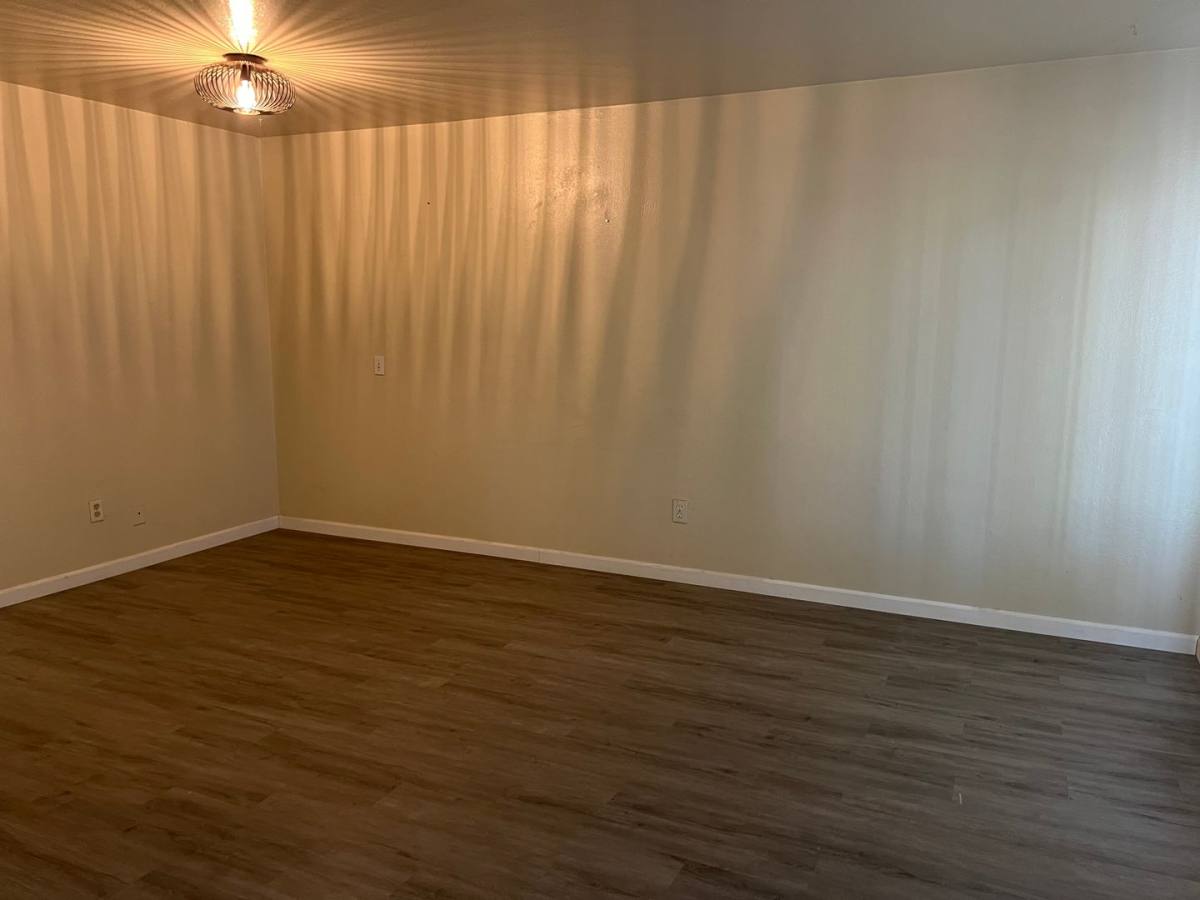 Apartment for rent at 2007-2009 N Teilman Ave, Fresno, CA 93705