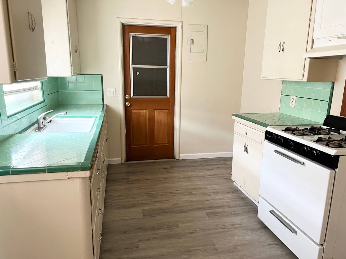 Apartment for rent at 2007-2009 N Teilman Ave, Fresno, CA 93705