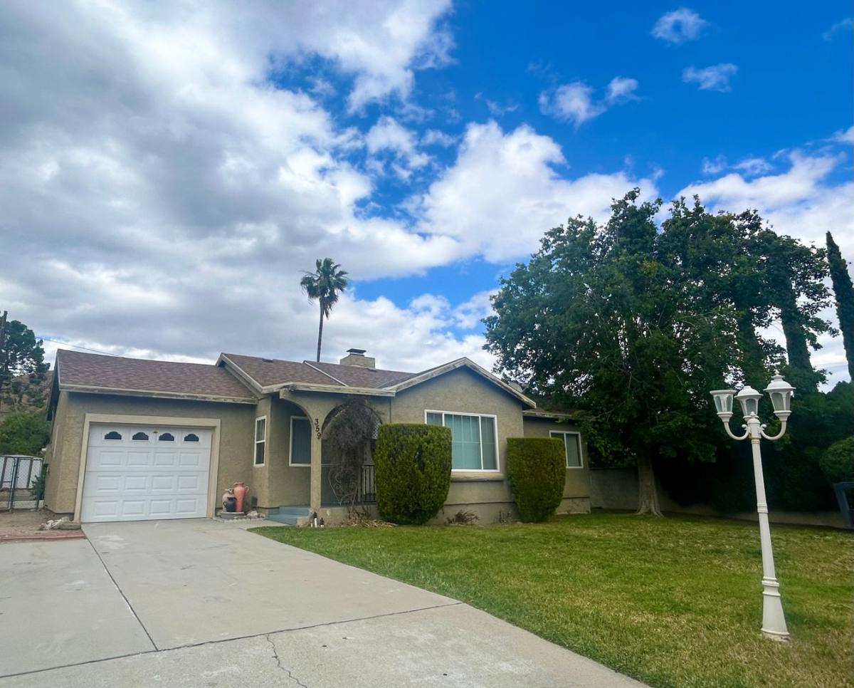 House for rent at 359 Santa Rita Place, Banning, CA 92220