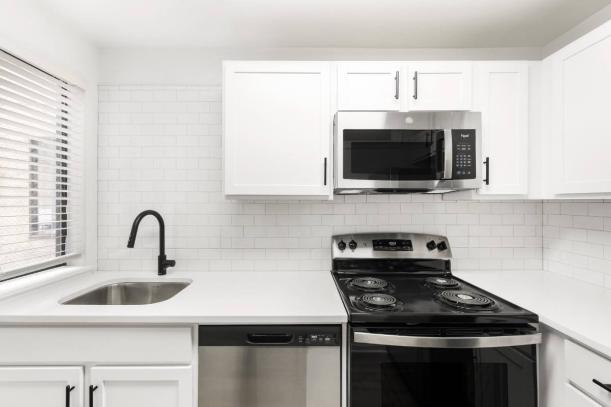 Apartment for rent at 363 King St, Charleston, SC 29401