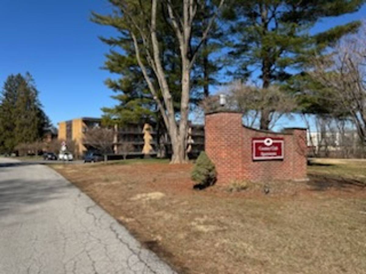 Apartment for rent at 19 Anthony Dr, Poughkeepsie, NY 12601