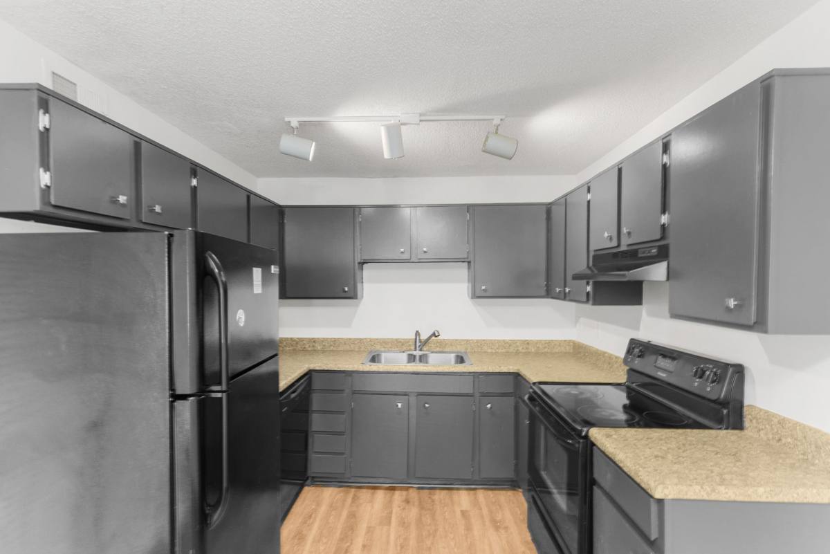 Townhouse for rent at 1608-1620 14th Ave S, Birmingham, AL 35205