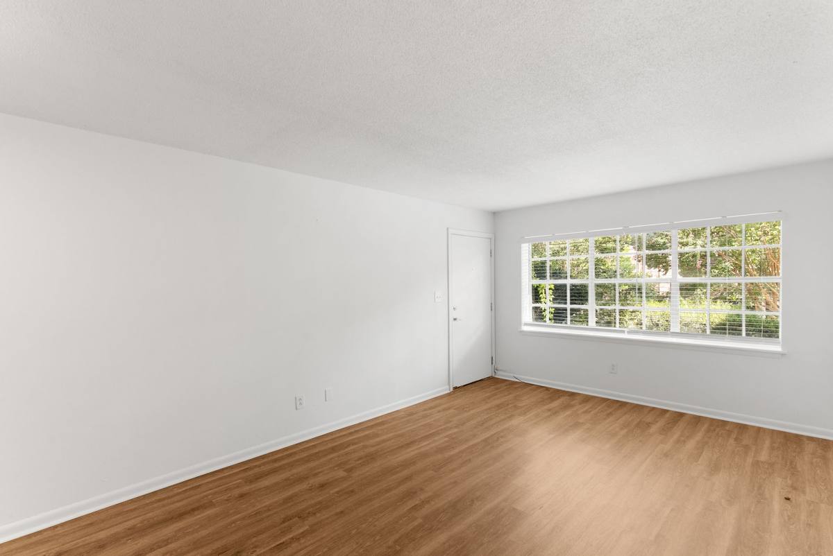 Townhouse for rent at 1608-1620 14th Ave S, Birmingham, AL 35205
