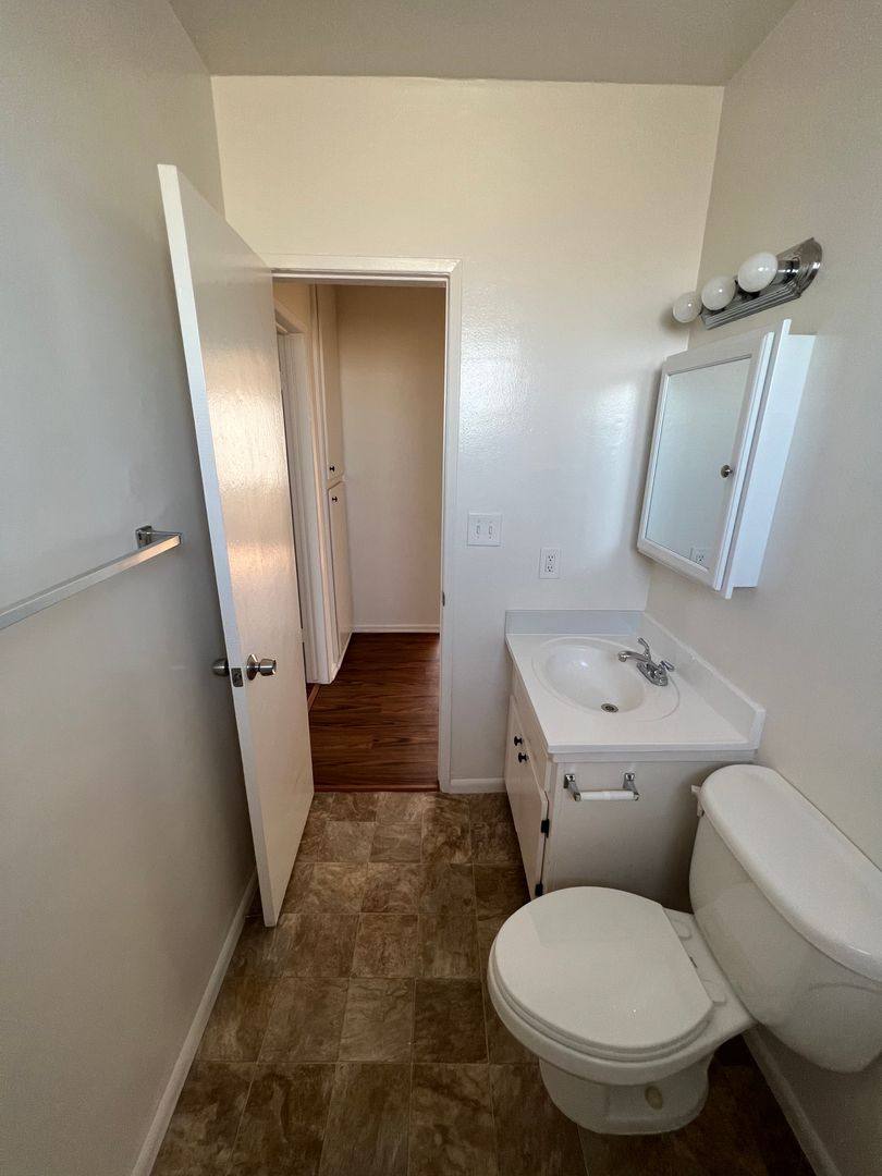 Apartment for rent at 4935 W 120th St, Hawthorne, CA 90250