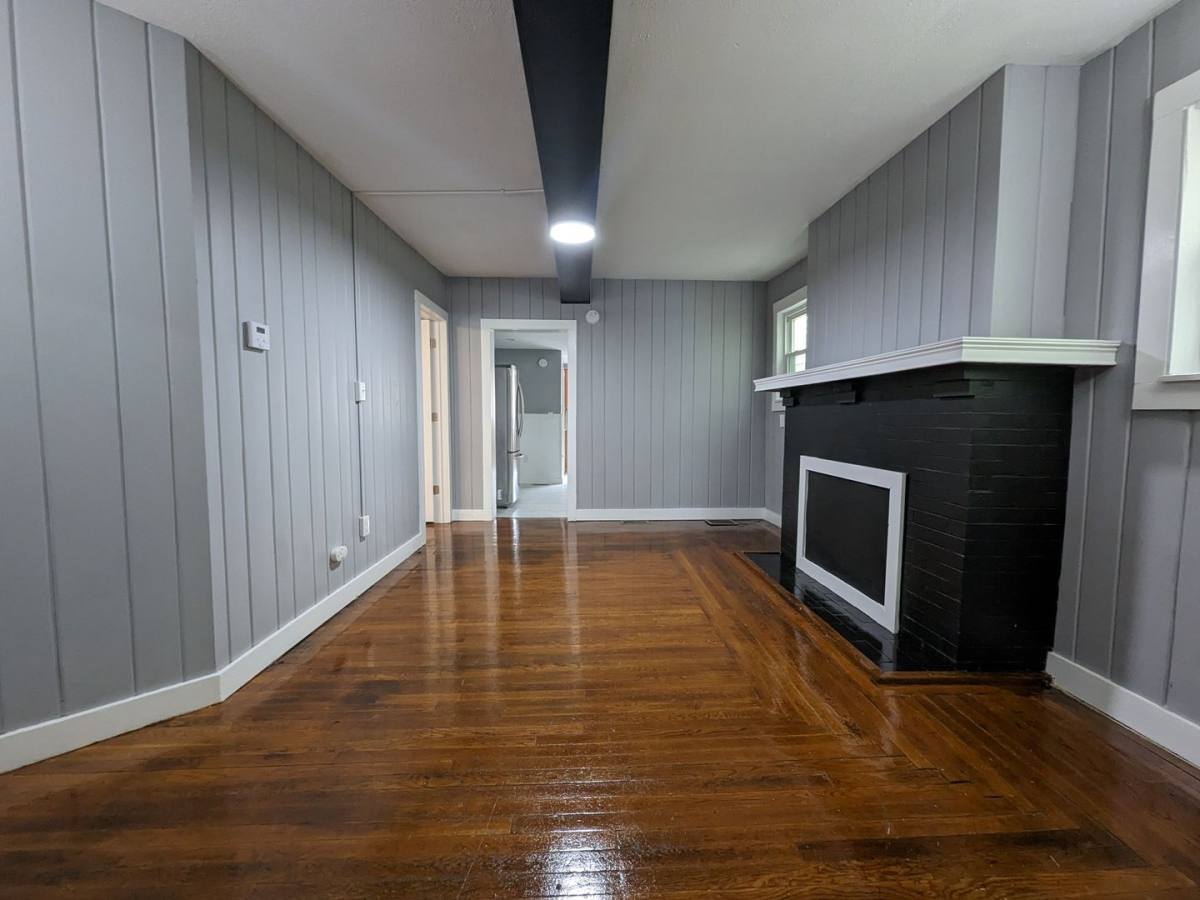 Apartment for rent at 44 White St, Cohoes, NY 12047