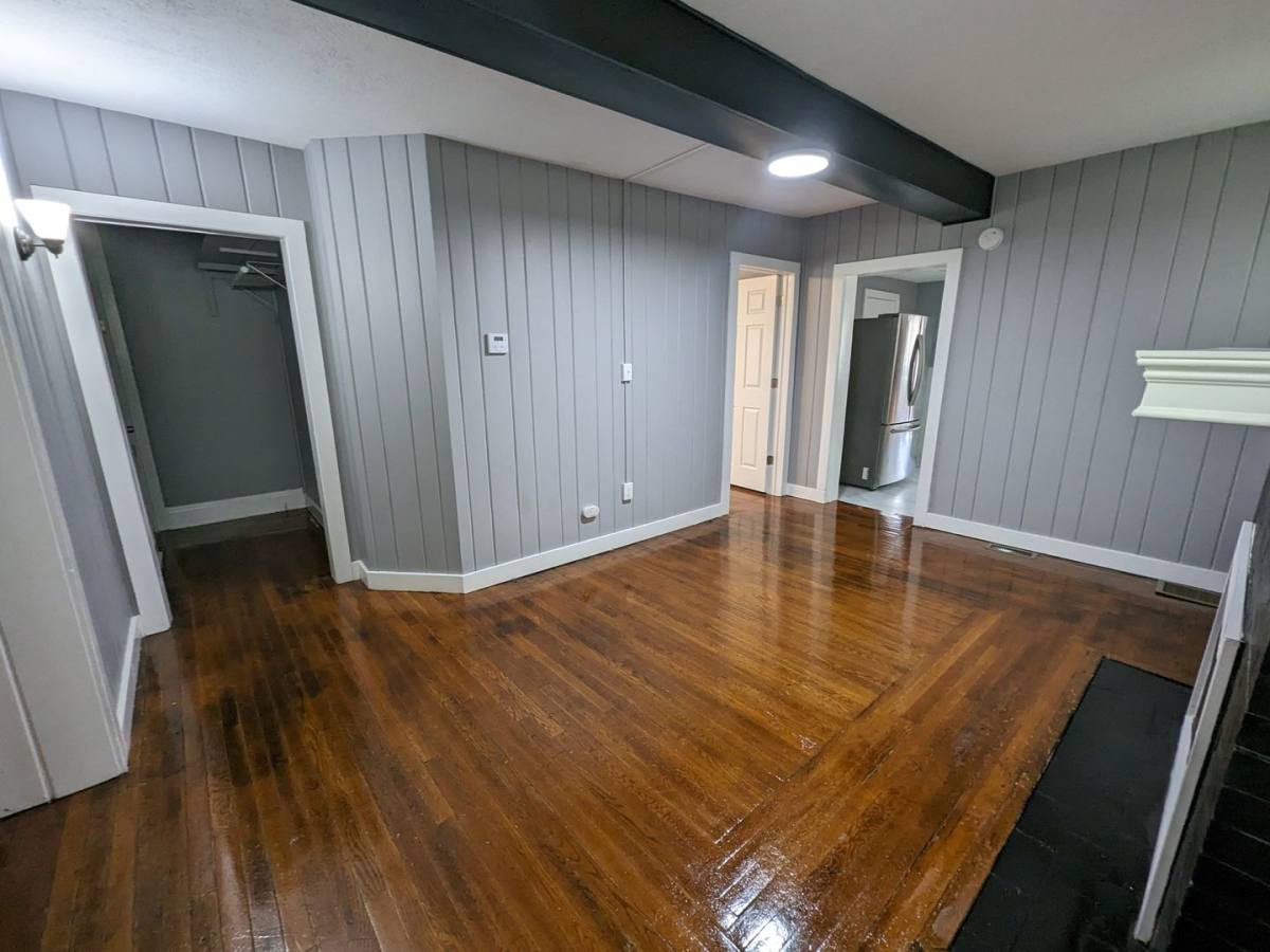 Apartment for rent at 44 White St, Cohoes, NY 12047