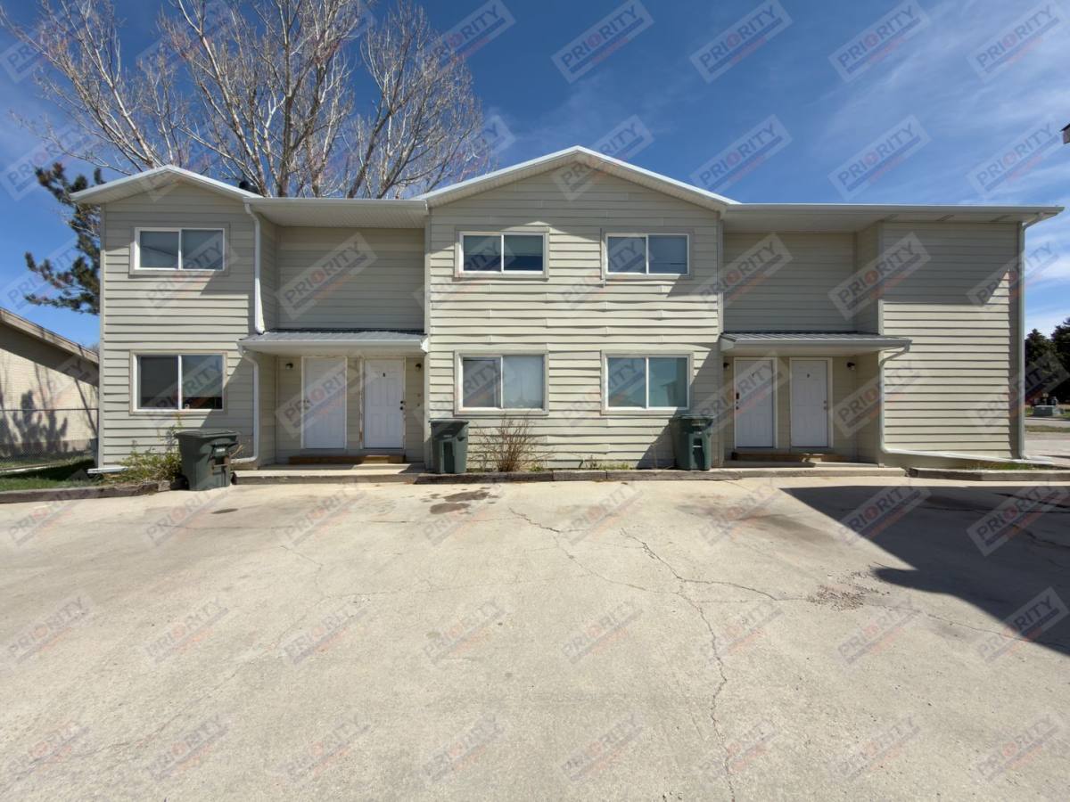 Apartment for rent at 1409 E 12th St, Gillette, WY 82716