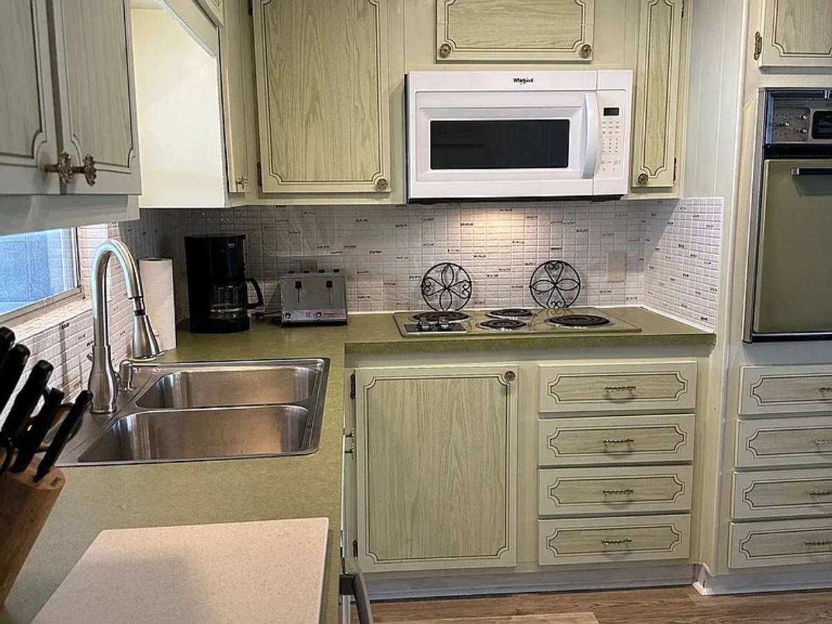 House for rent at 195 Spanish Lake Dr, Nokomis, FL 34275