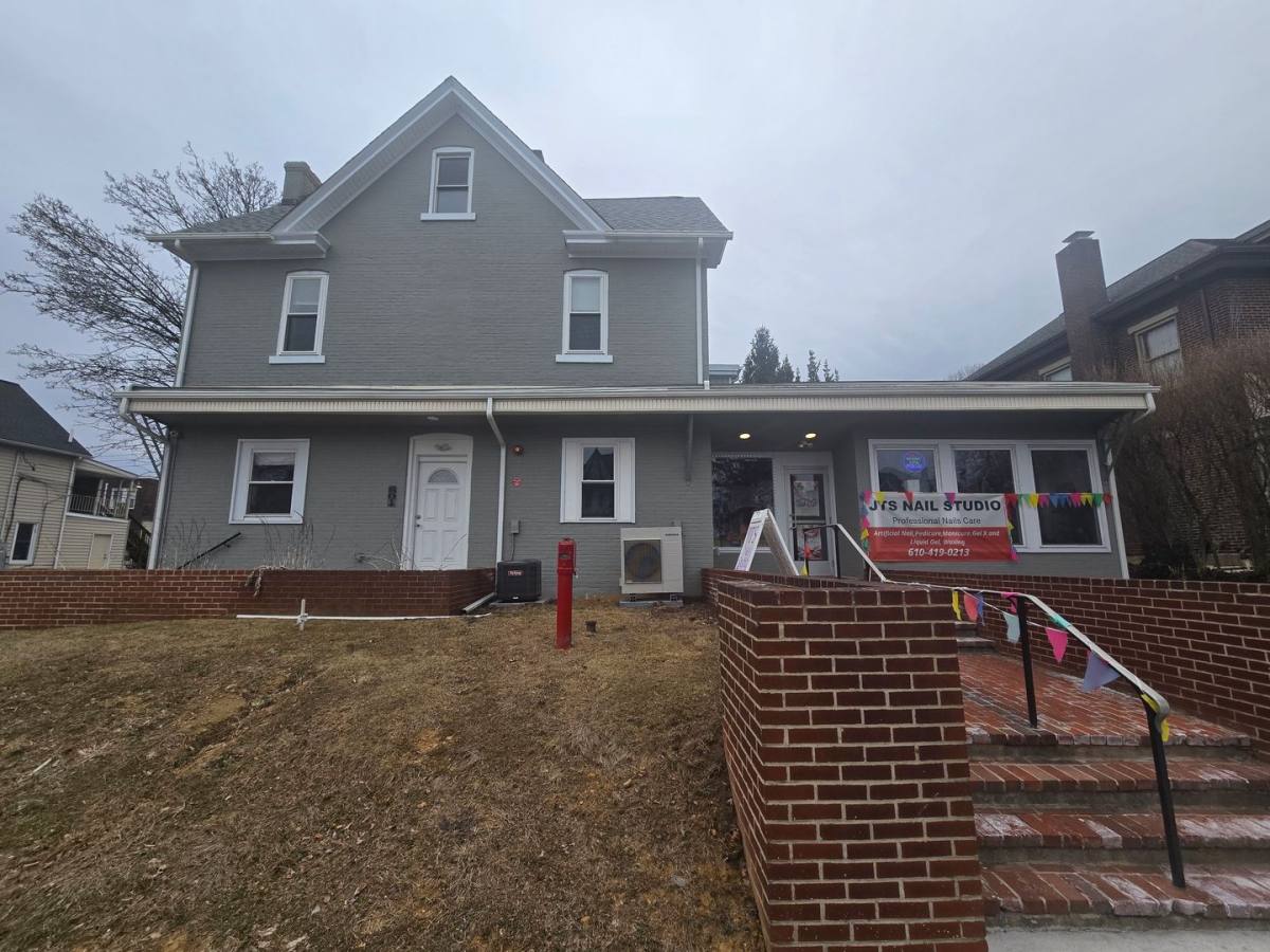 Apartment for rent at 801 W Broad St, Bethlehem, PA 18018