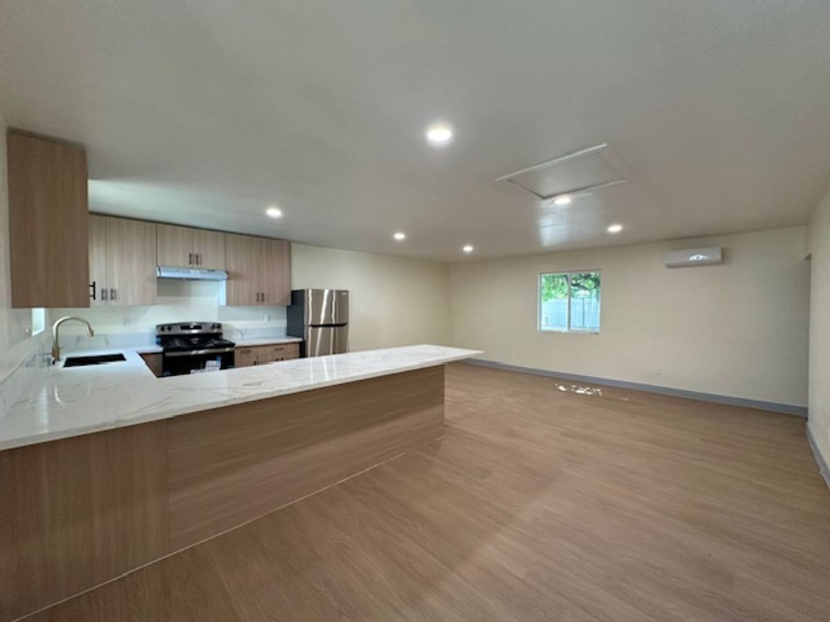 House for rent at 7227 Forbes, Van Nuys, CA 91406