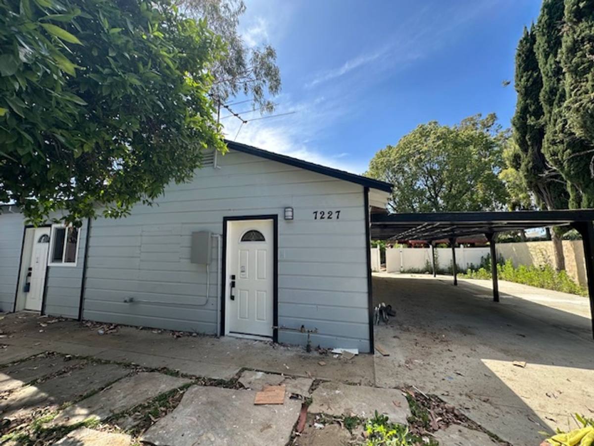 House for rent at 7227 Forbes, Van Nuys, CA 91406