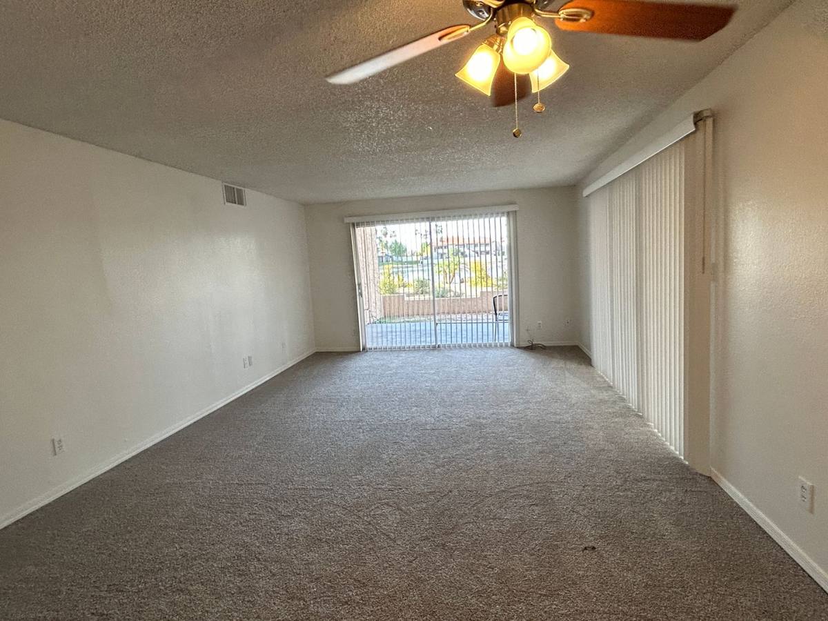 Townhouse for rent at 11040 N 28th Dr, Phoenix, AZ 85029