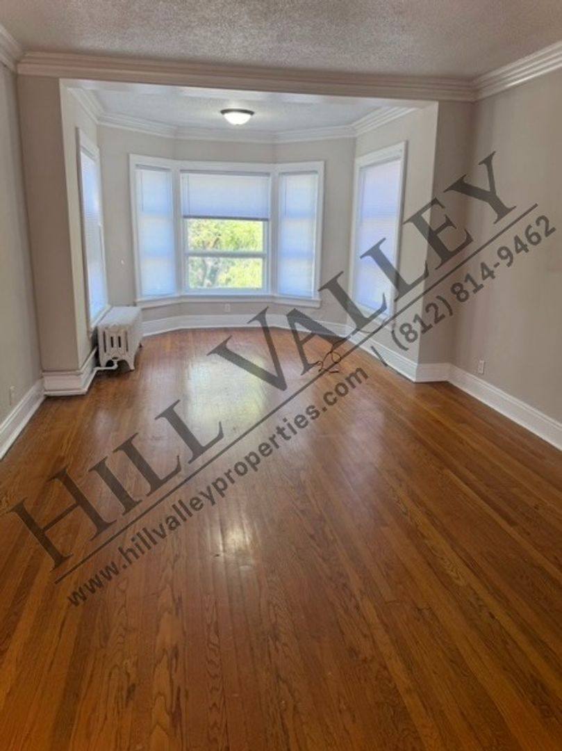 Apartment for rent at 6 McKinley Blvd, Terre Haute, IN 47803