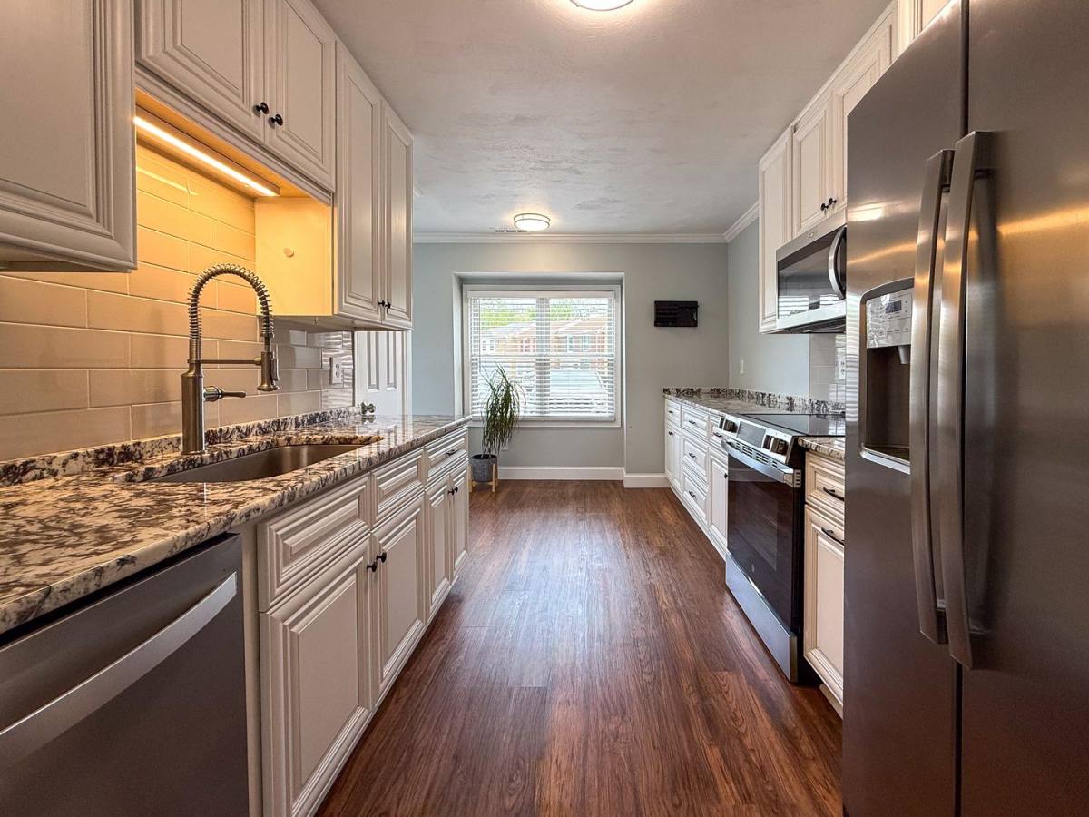 Townhouse for rent at 4606 Merrimac Lane, Virginia Beach, VA 23455
