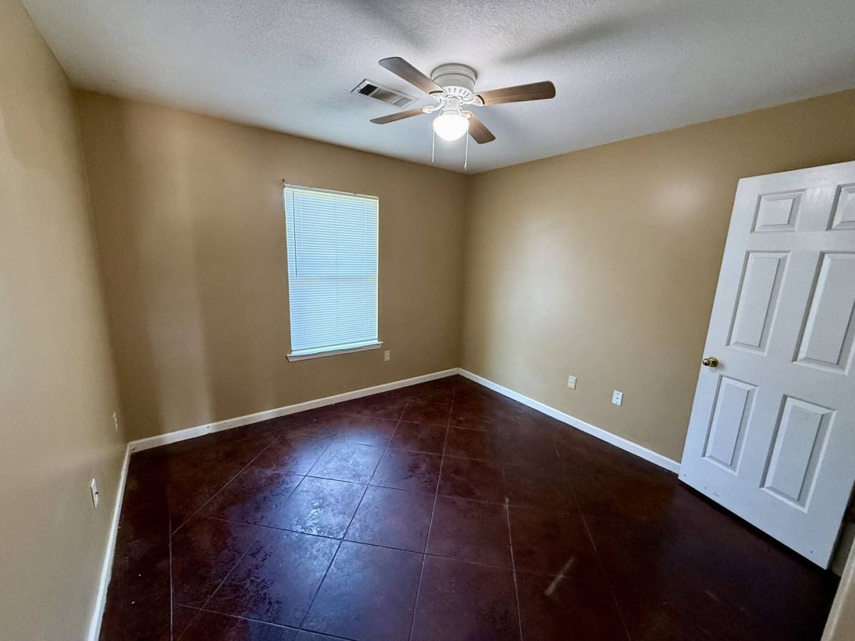 Apartment for rent at 920 Belt St, Jonesboro, AR 72401