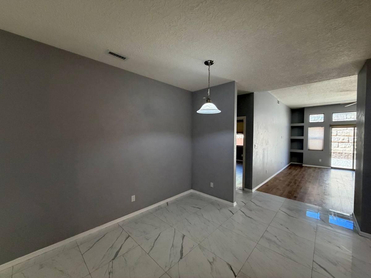 Townhouse for rent at 5019 Costa Uasca Dr NW, Albuquerque, NM 87120