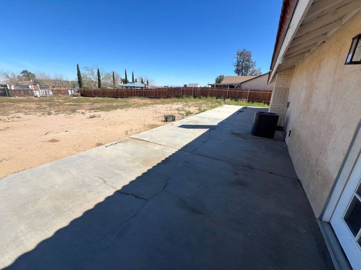 House for rent at 14172 Northstar Ave, Victorville, CA 92392