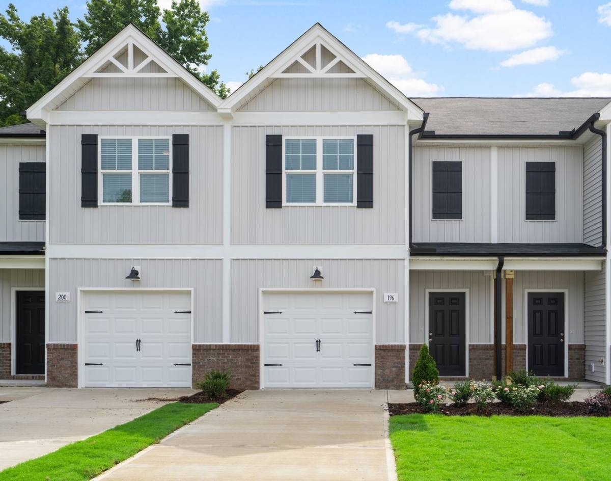 Townhouse for rent at 146 Cowlily Court, Smithfield, NC 27577