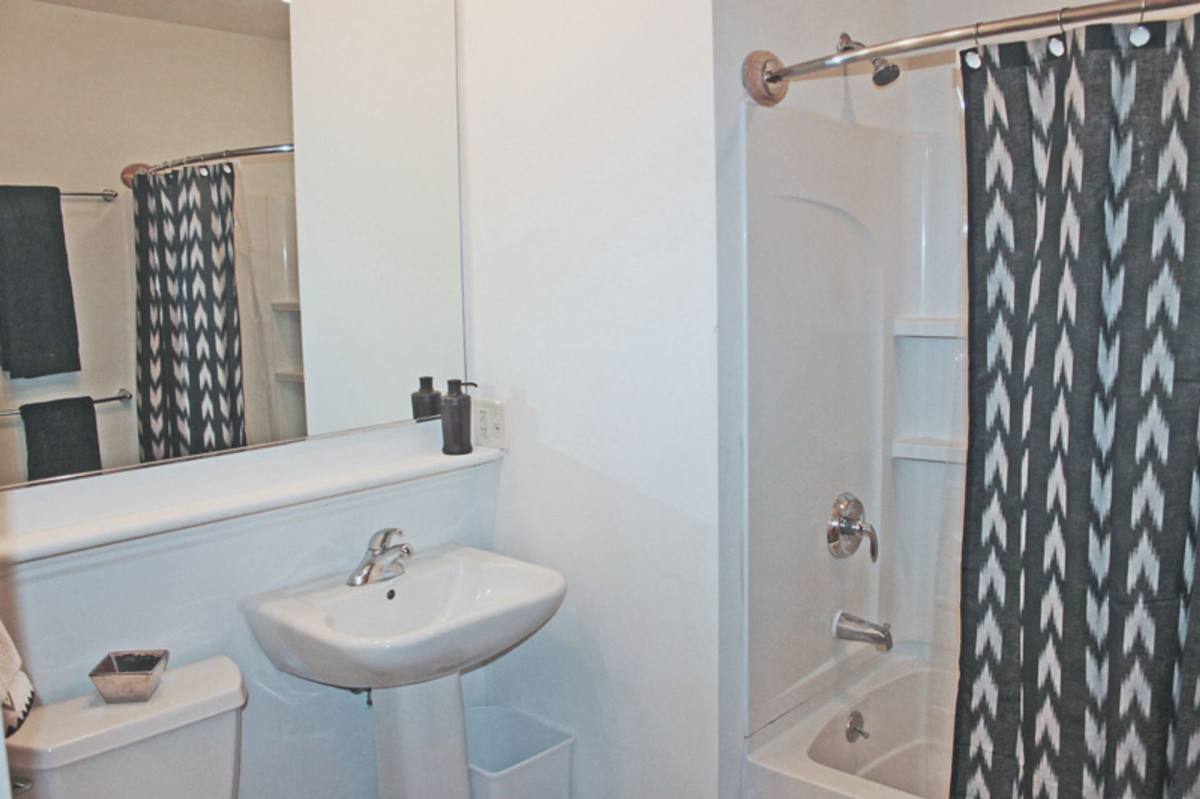 Apartment for rent at 30 Crosby St, Danbury, CT 06810