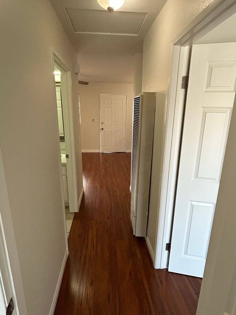 Apartment for rent at 504 Clay Ave, Huntington Beach, CA 92648