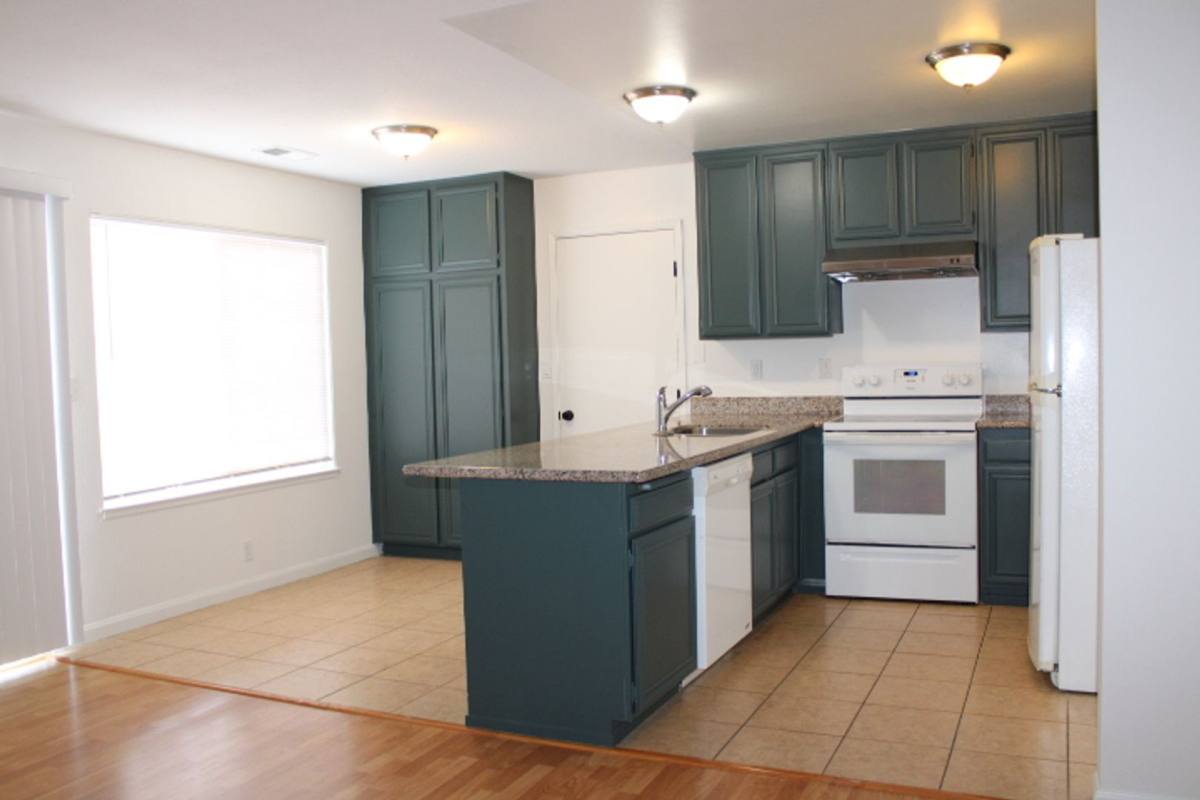 House for rent at 2152 Bluejay Circle, Pinole, CA 94564