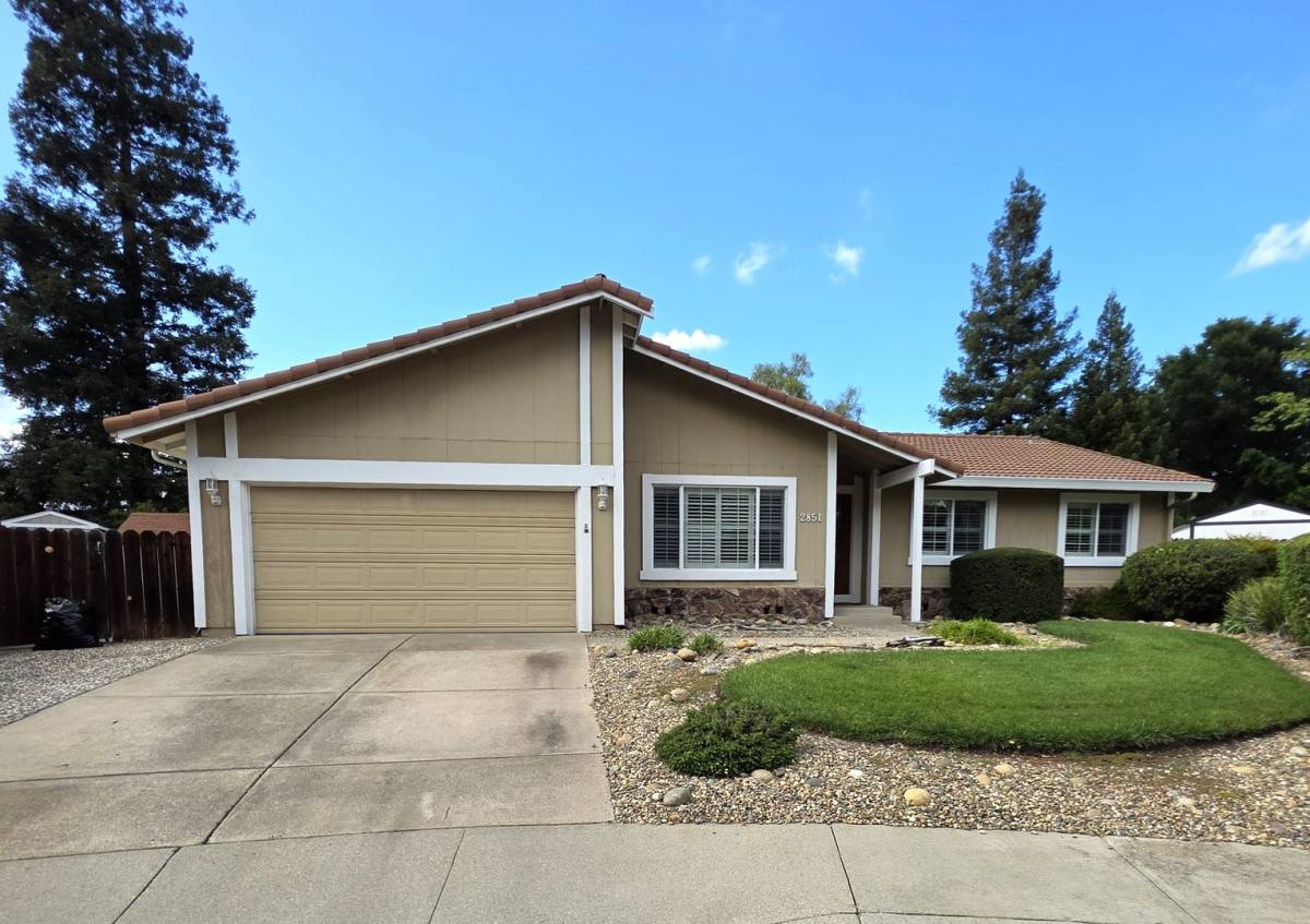 2851 Saint Joseph Dr, Concord, CA 94518