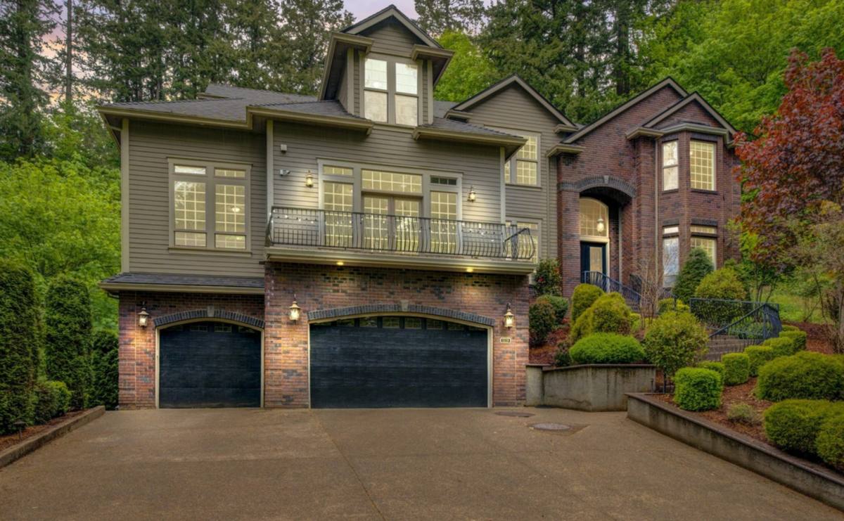 House for rent at 15119 S Hoffman Rd, Oregon City, OR 97045
