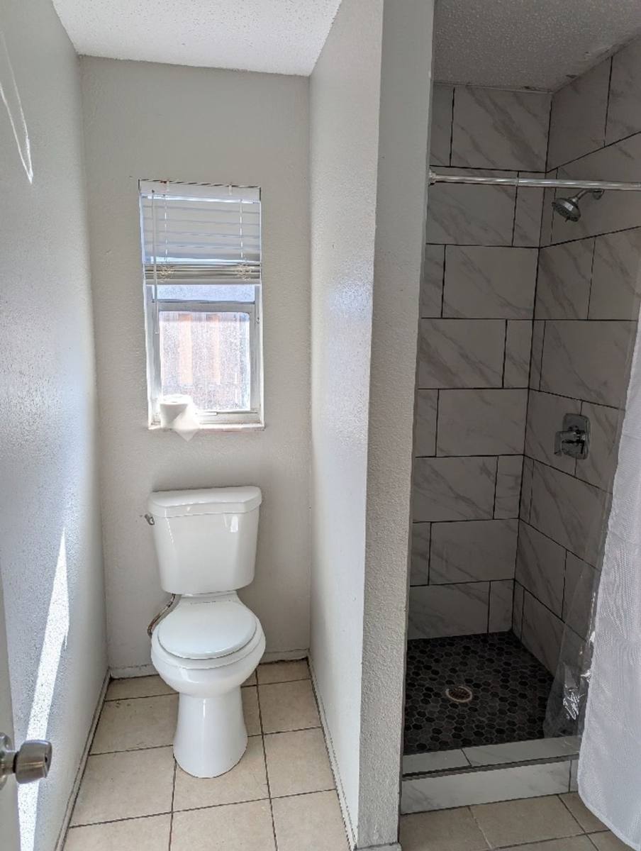 Townhouse for rent at 5607 20th St W, Bradenton, FL 34207