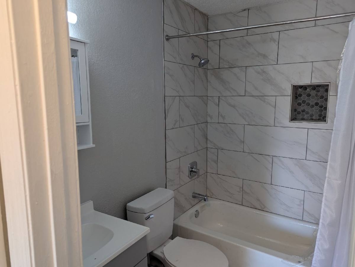 Townhouse for rent at 5607 20th St W, Bradenton, FL 34207