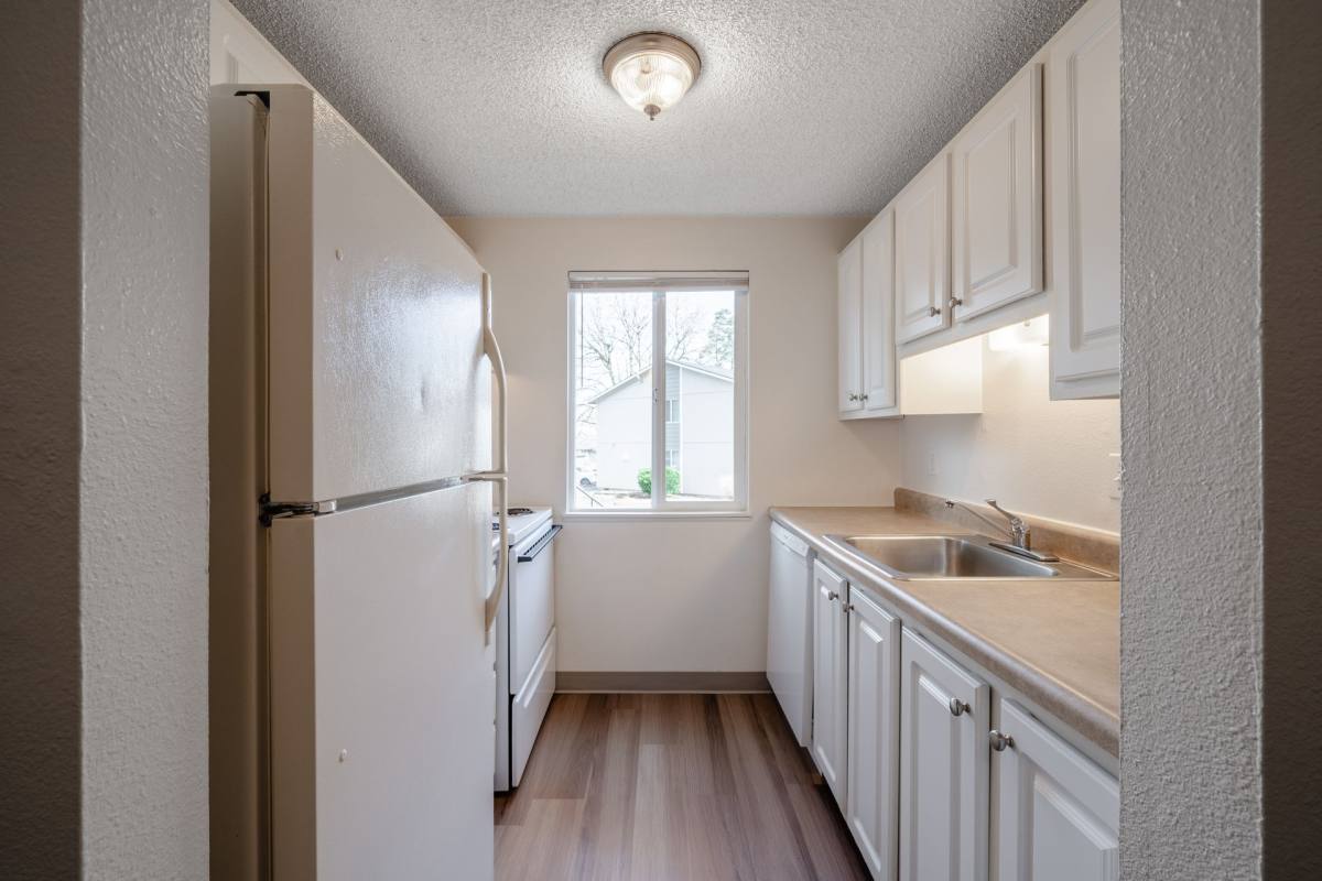 Apartment for rent at 8778 Columbia Blvd, Portland, OR 97203