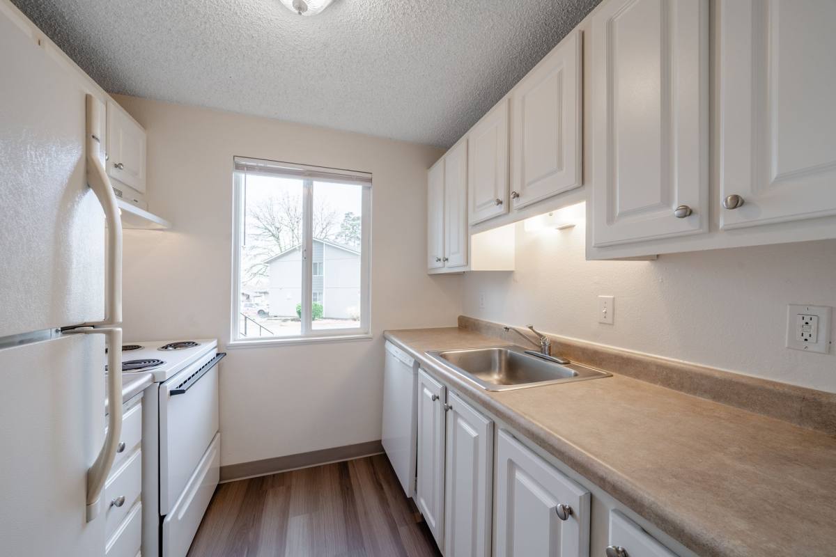 Apartment for rent at 8778 Columbia Blvd, Portland, OR 97203