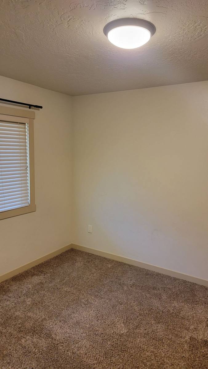 Apartment for rent at 2005 Hird Ave, Caldwell, ID 83605