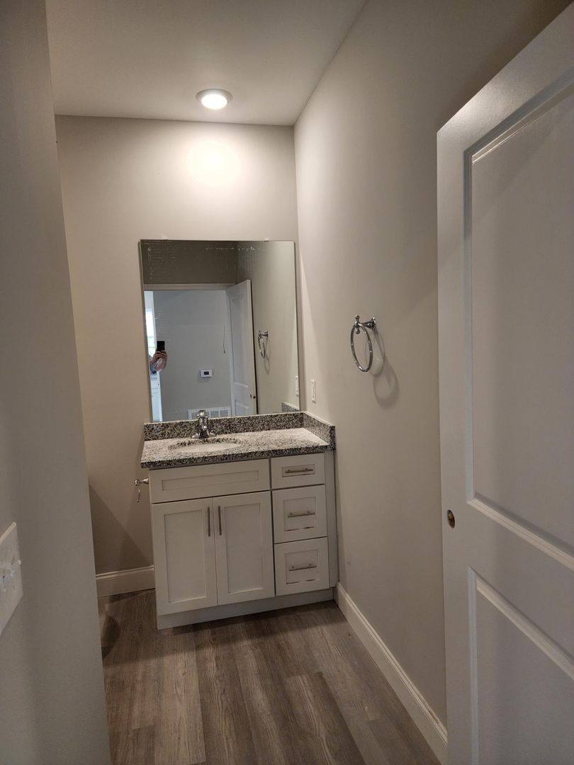 Apartment for rent at 2252 Hickory St, Bowling Green, KY 42101