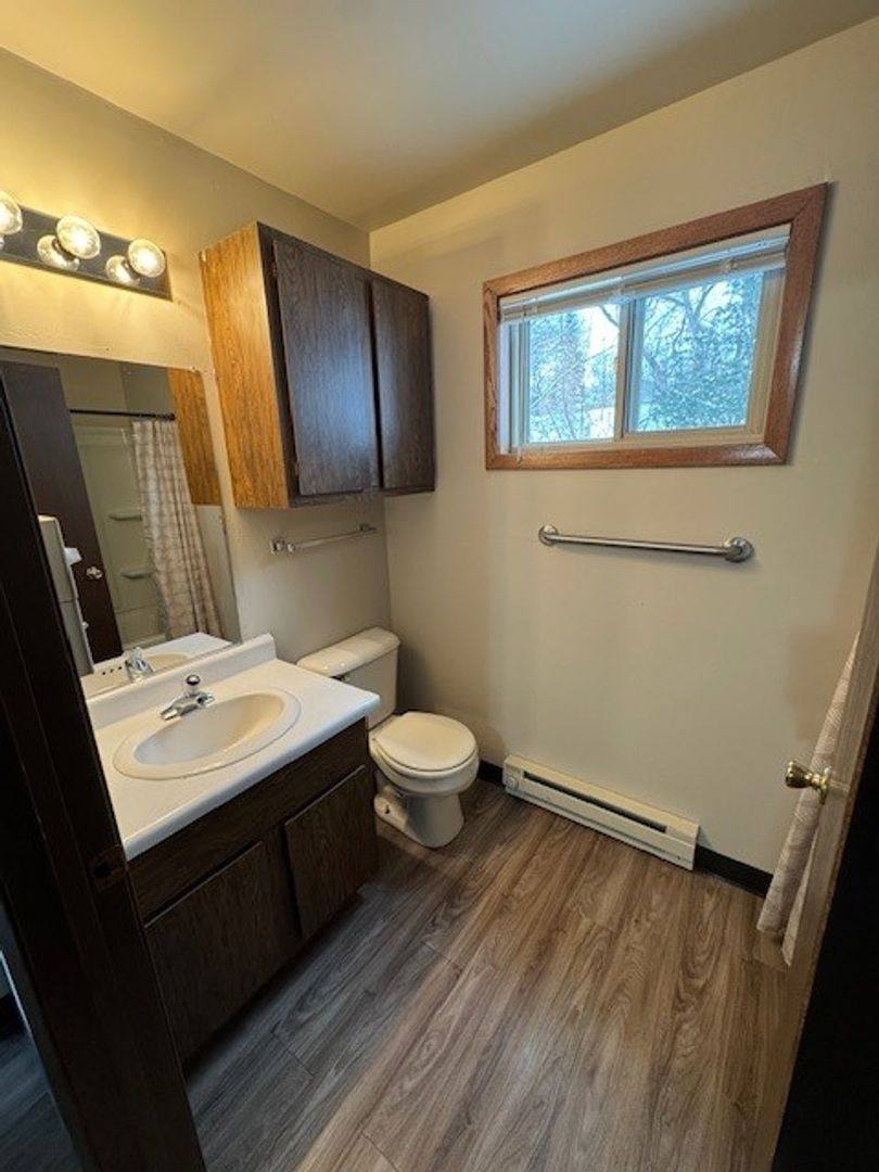 Apartment for rent at 557 E Park Ave, Chippewa Falls, WI 54729