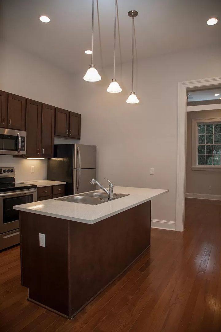 Apartment for rent at 3200 Banks St, New Orleans, LA 70119