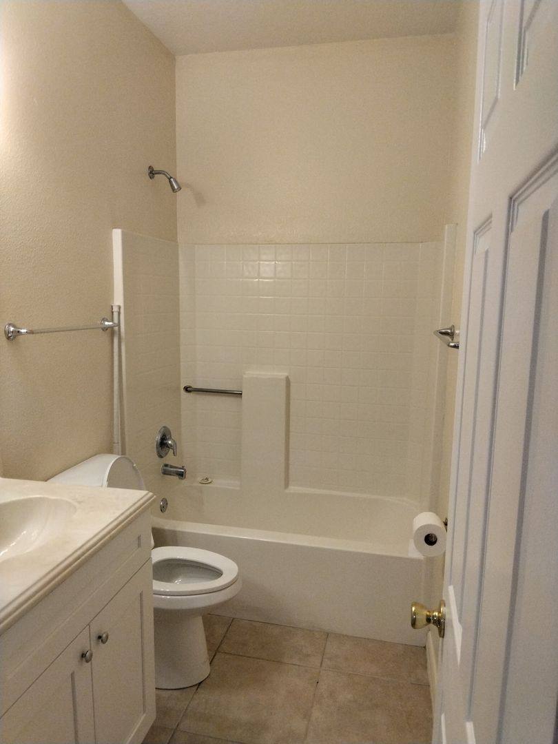 House for rent at 554 Reddicks Circle, Winter Haven, FL 33880